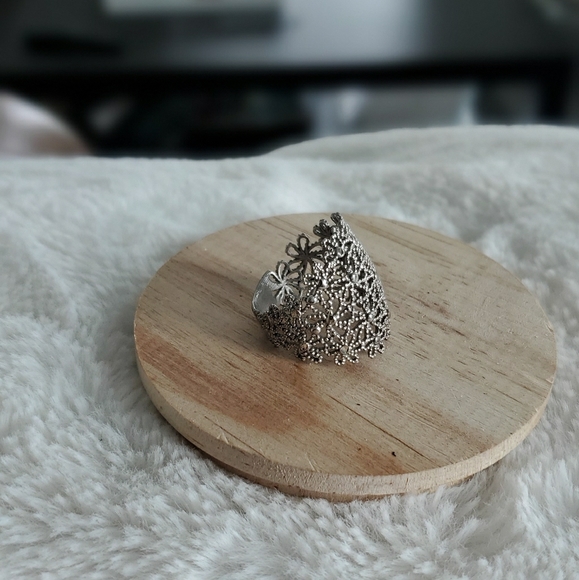 Jewelry - 925 italian made sterling silver ring